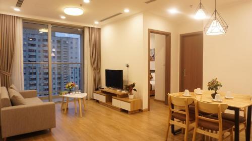 Ханой: BRAND NEW apt.2BR Vinhomes Gardenia with tax