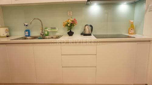 Ханой: BRAND NEW apt.2BR Vinhomes Gardenia with tax
