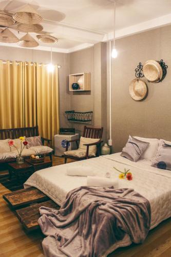 Хошимин: NHÀ SAIGON | Rustic Style & Spacious Room L2