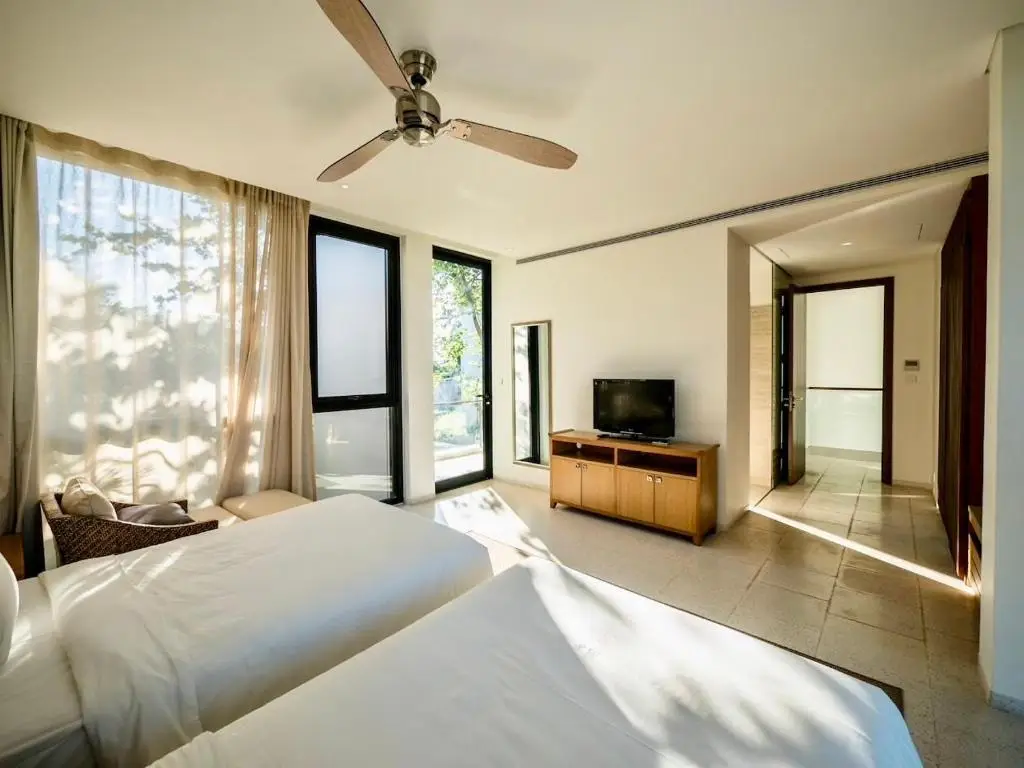 Дананг: Beachfront villa 3bedrooms romantic for honeymoon