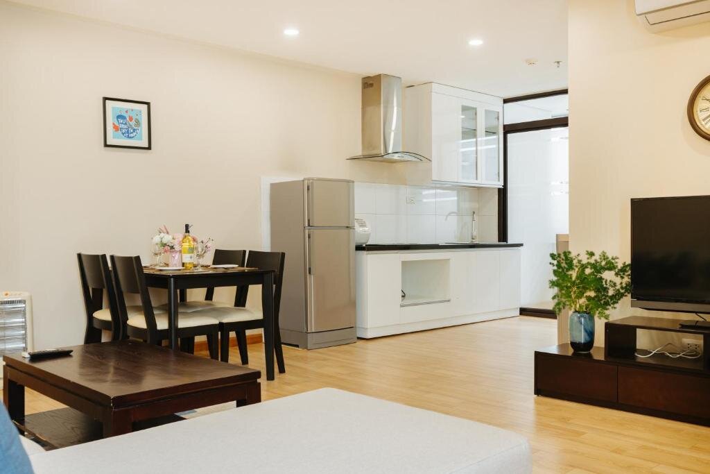 Ханой: HB Serviced Apartment - 121B Quan Hoa