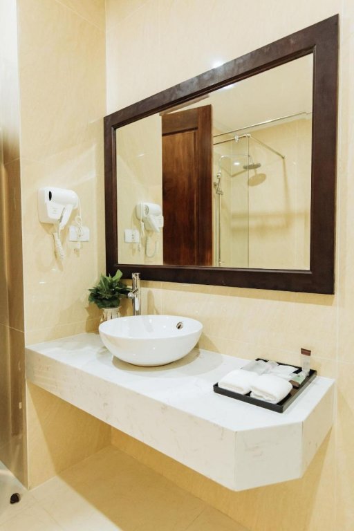Ханой: Paragon Noi Bai Hotel and Pool