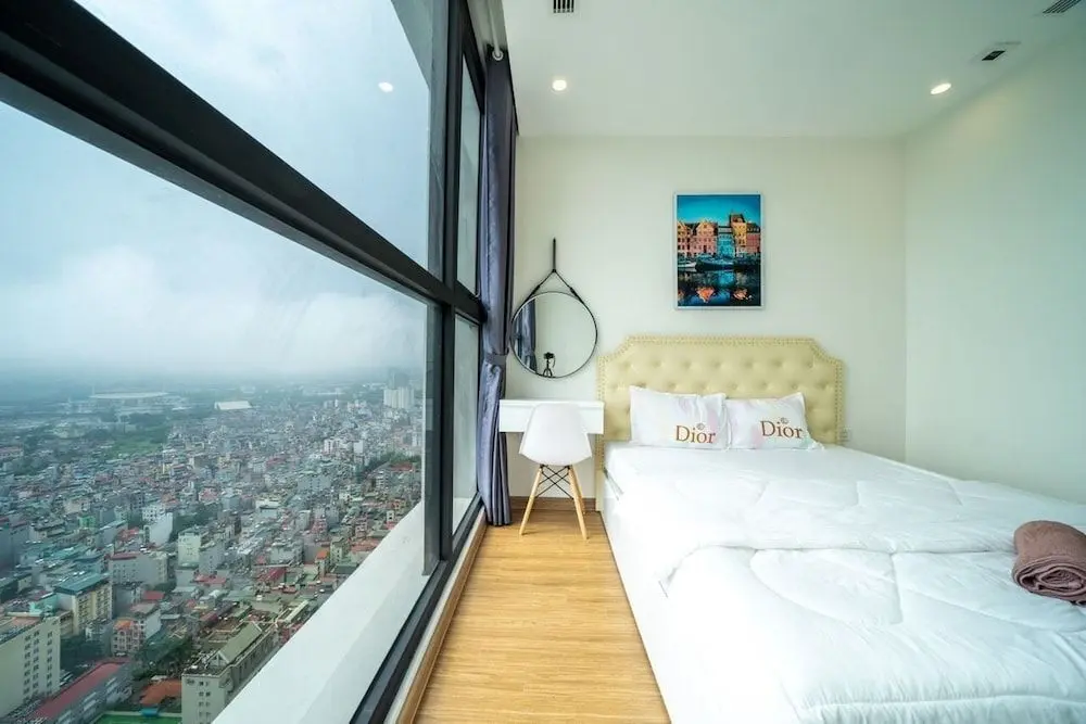 Ханой: Bom Homes - Vinhomes Skylake Serviced Apartment