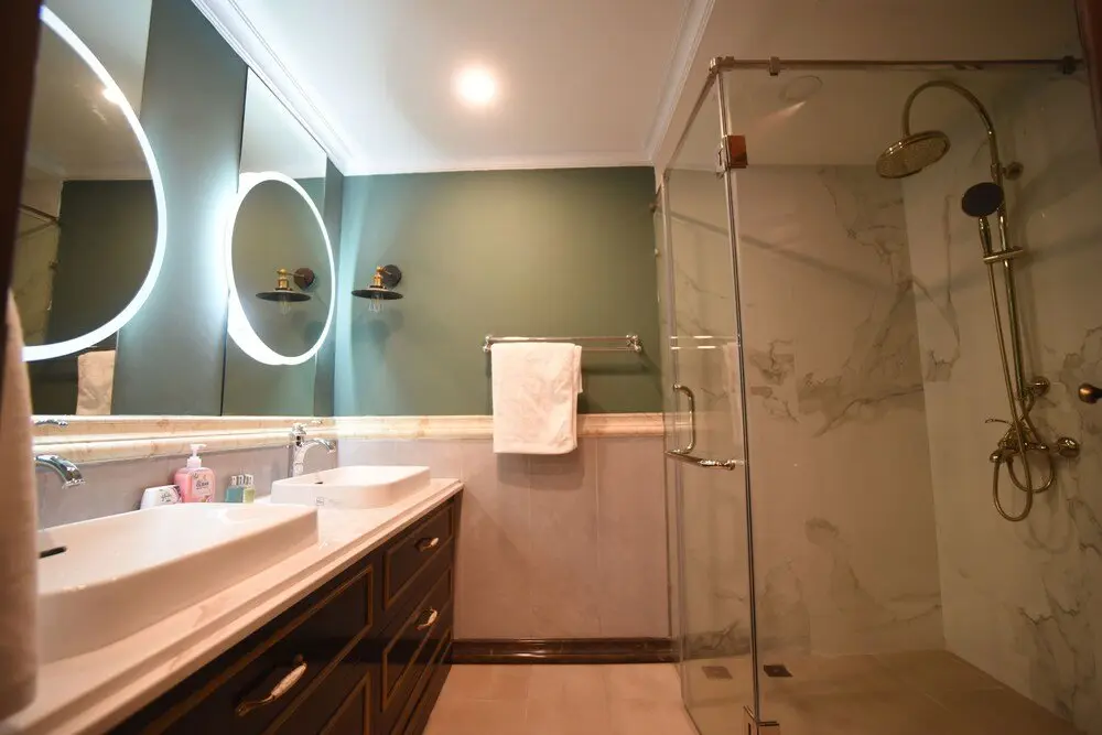Ханой: D' Le Roi Soleil Luxury Apartment Wesstlake