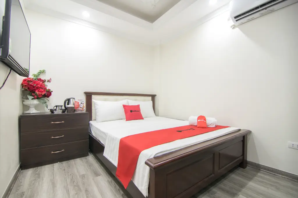 Ханой: RedDoorz near Pho Co Ha Noi