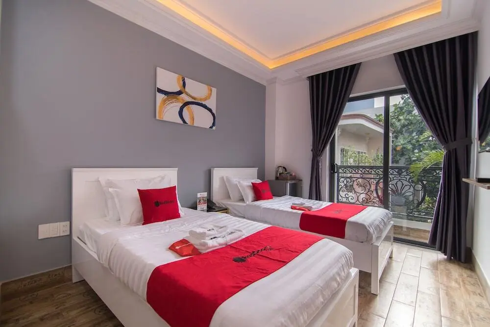 Хошимин: RedDoorz Plus near Tan Son Nhat Airport 3