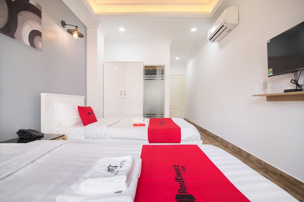 Хошимин: RedDoorz Plus near Tan Son Nhat Airport 3