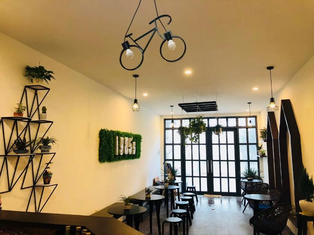 Вунгтау: 1985s Homestay Cafe  Nail