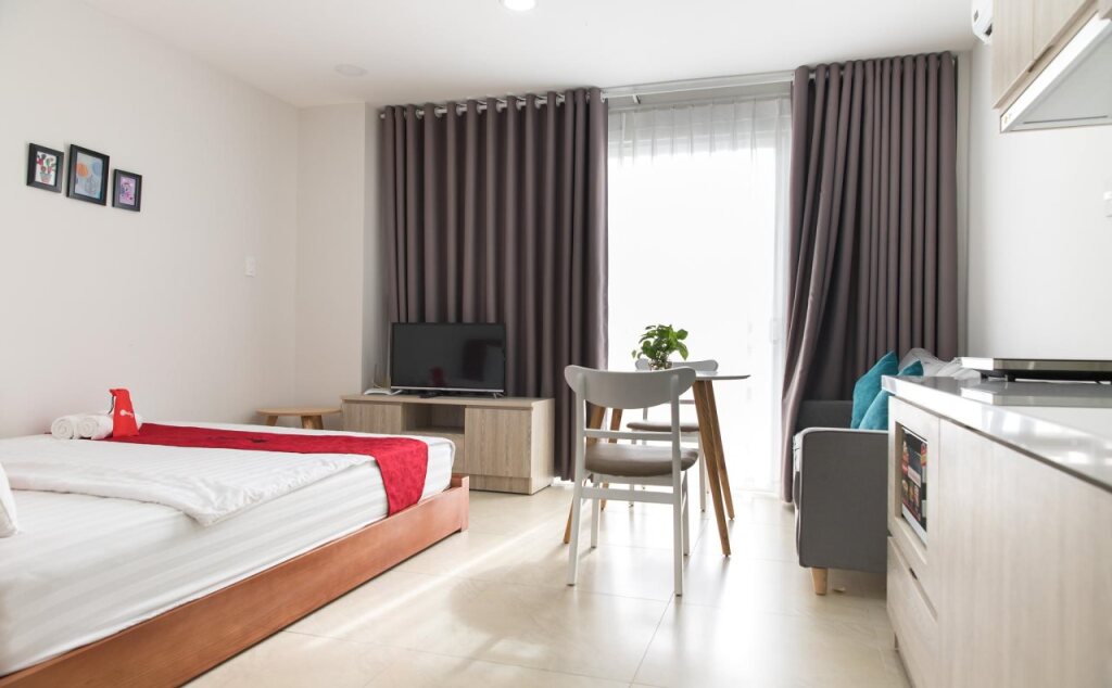 Хошимин: Cherry Hotel and Apartment