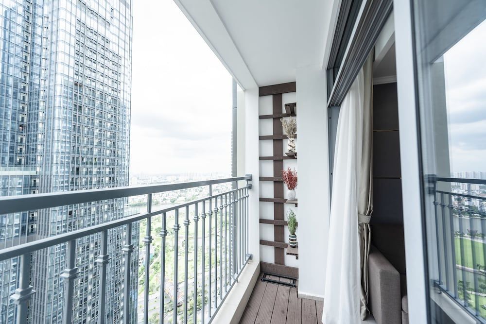 Vinhomes Central Park-Tory Apartment — фото 1