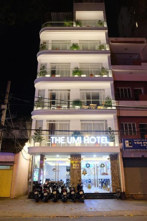 Хошимин: The Umi Hotel