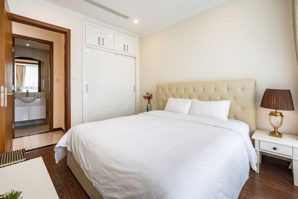 Хошимин: Ambassador Apartment - Vinhomes Central