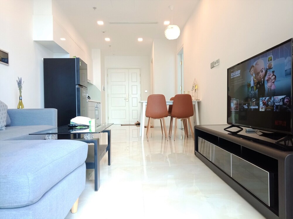 Хошимин: Vinhomes Golden River Ruby
