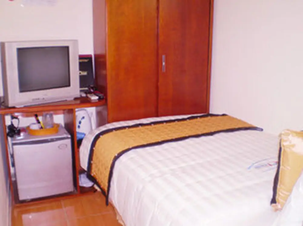 Ханой: Khách sạn APT-EZ Holiday, 9A Tống Duy Tân, Hà Nội, Việt Nam