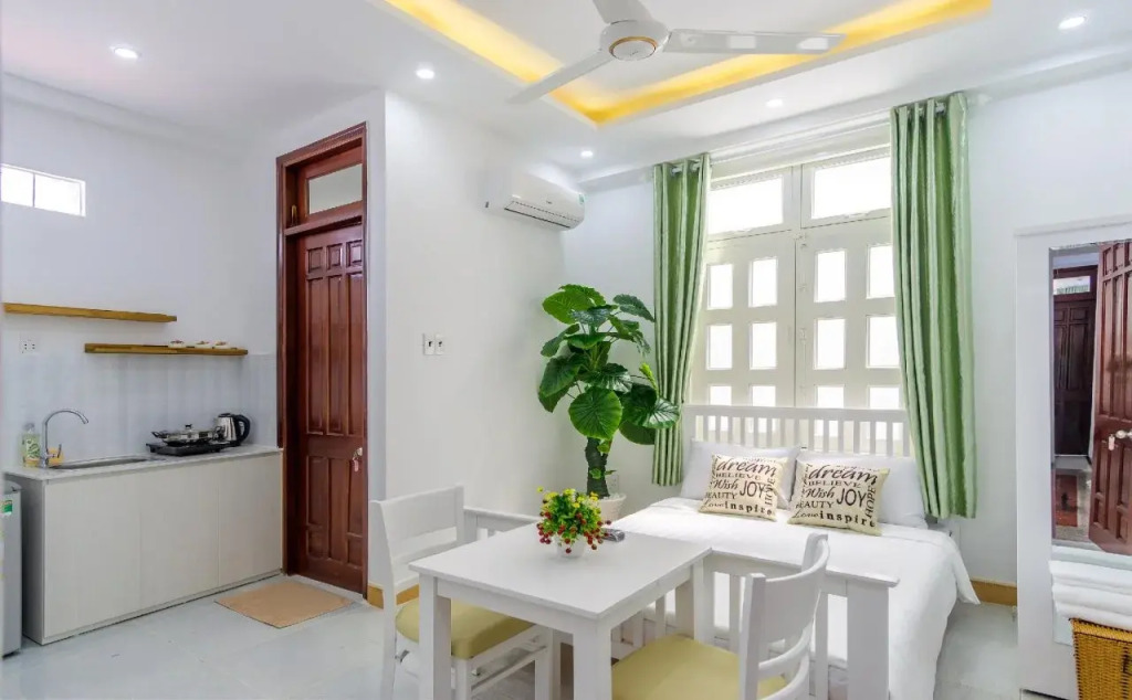 Хошимин: OYO 111 Apa Saigon Hotel
