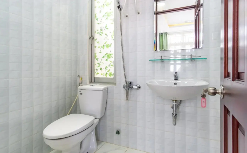 Хошимин: OYO 111 Apa Saigon Hotel
