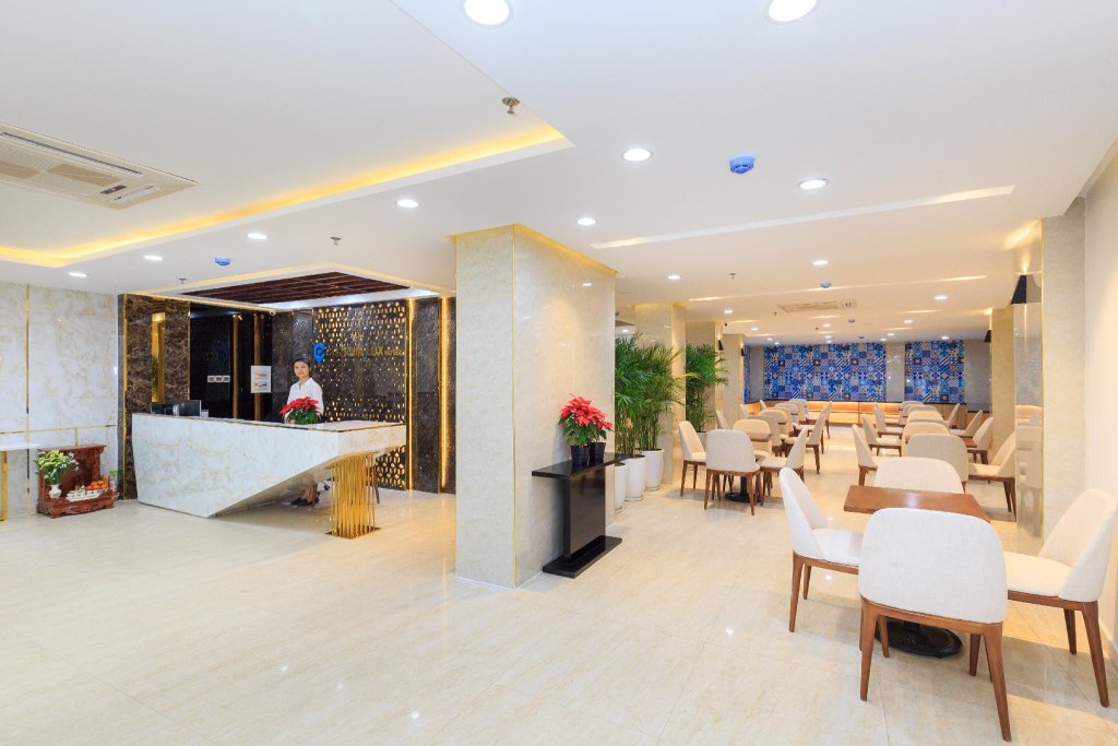 Хошимин: Cozrum Lux Hotel