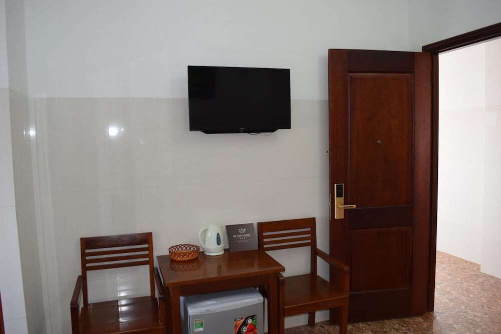 Буонматхуот: My Ngoc Hotel