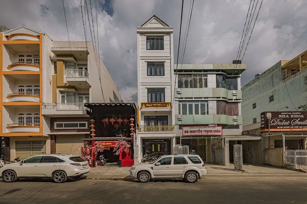 Phan Thong Vang Hotel — фото 1
