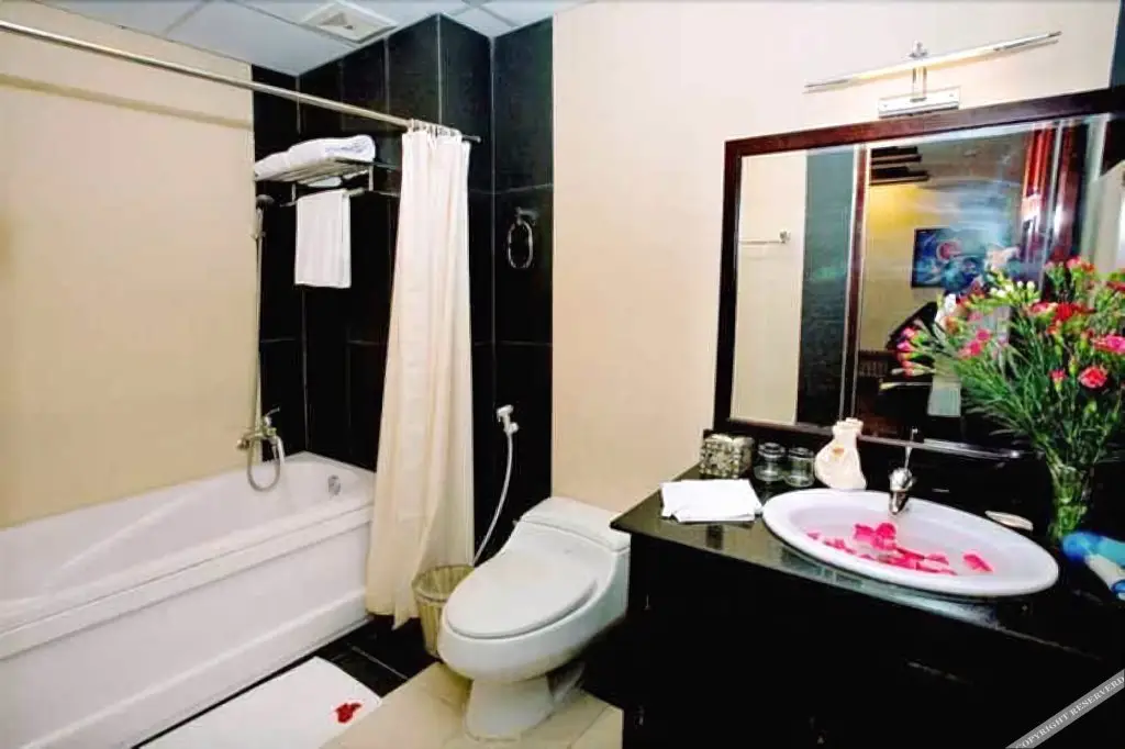 Буонматхуот: Tuan Vu Hotel