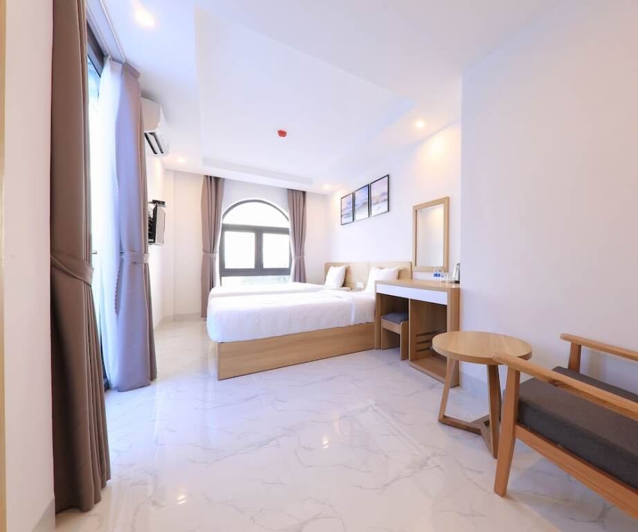 Кам Лам: Golden Bay Hotel