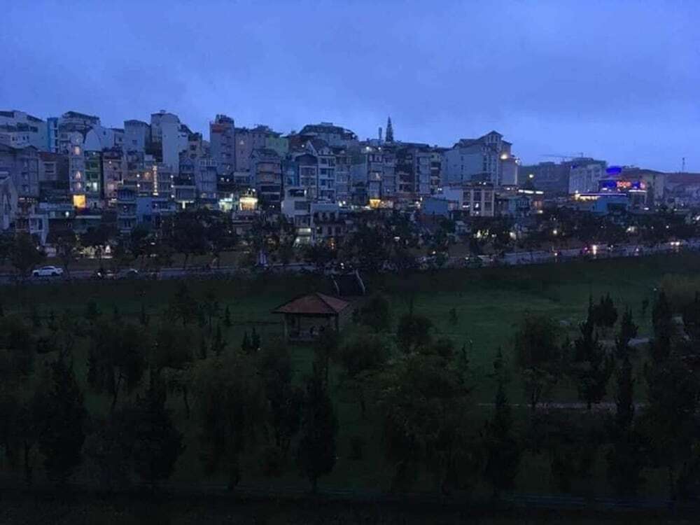 Далат: Guest House To Ni