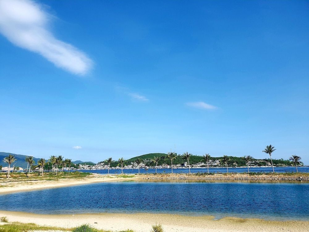 Нячанг: Cala South Beach Villas