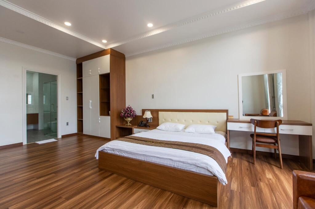 Ди Ан: Hoang Hung Hotel