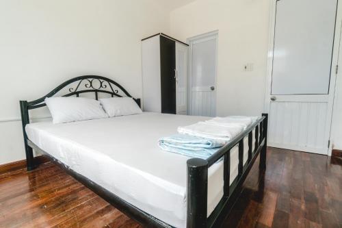 Хюэ: New Life Homestay