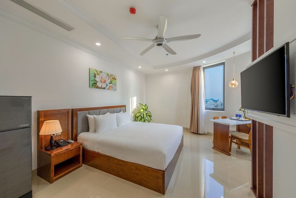 Дананг: Kiwi Hotel & Apartments