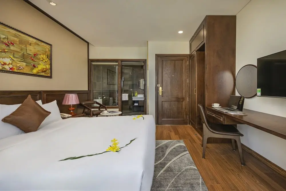 Дананг: Golden Lotus Hotel Da Nang