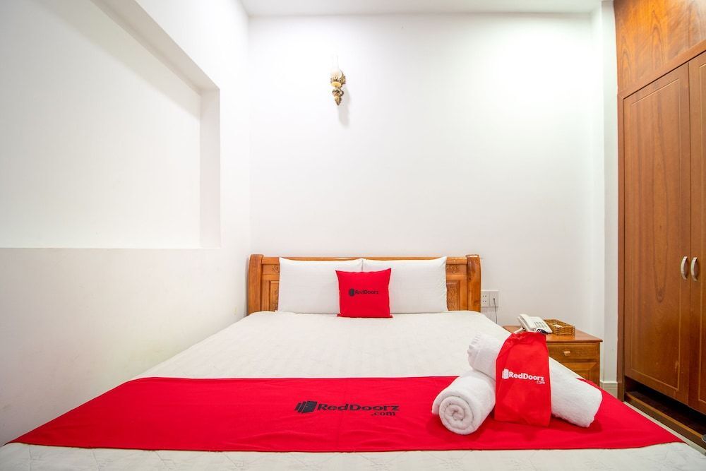 Хошимин: Reddoorz Plus near Phan Xich Long
