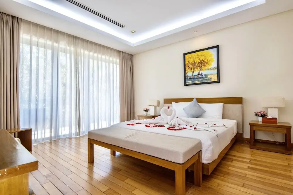 Дананг: Ocean Villa Danang Beach