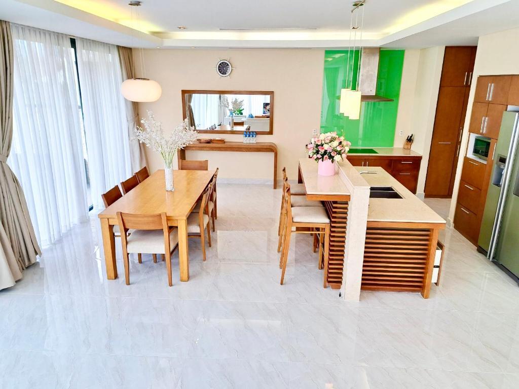 Дананг: IDC White House Da Nang