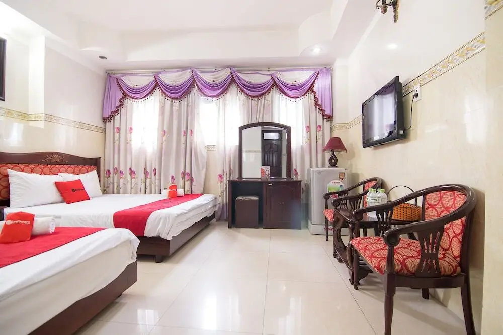 Хошимин: RedDoorz Plus near Tan Son Nhat Airport
