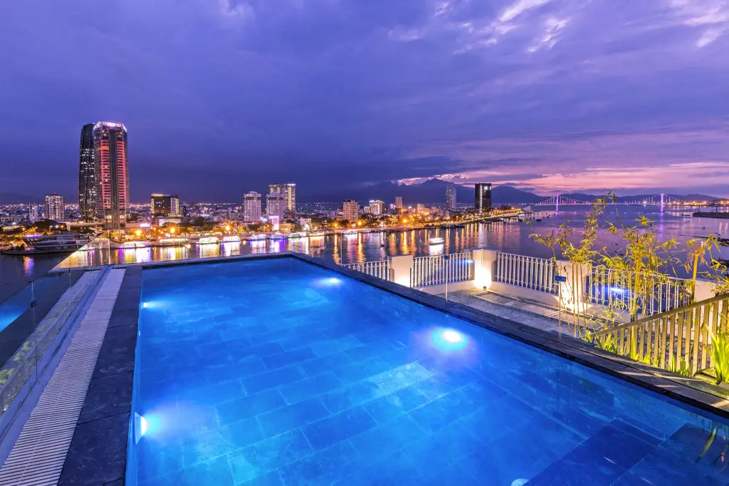 Дананг: IBIZA Riverfront Da Nang Hotel Powered by ASTON