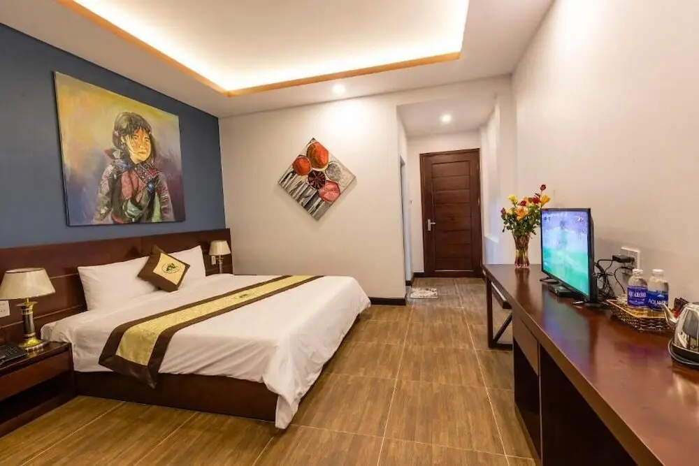 Шапа: Sunshine View Hotel