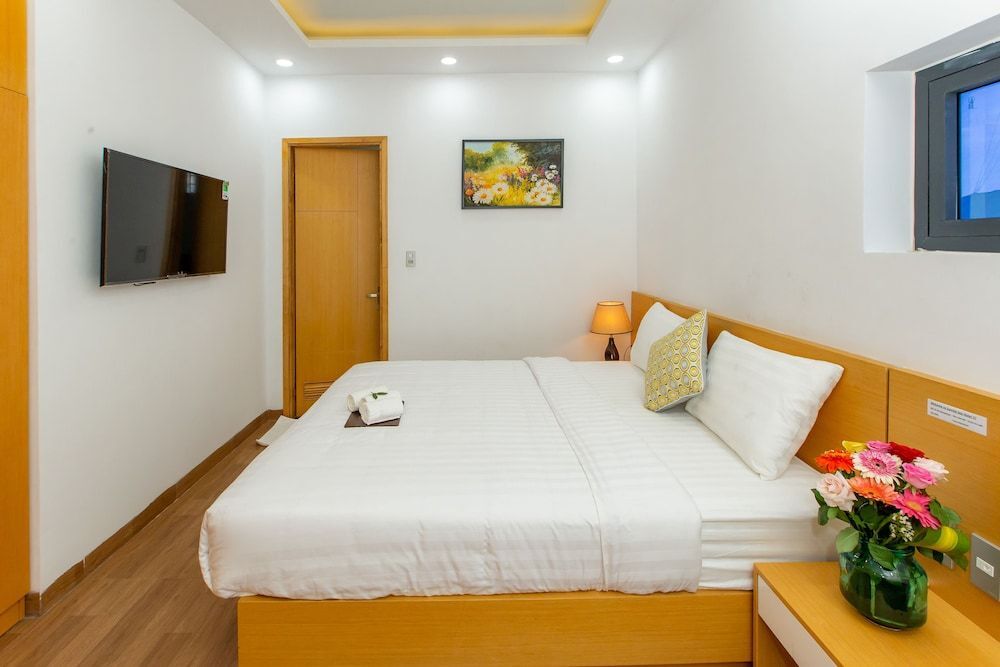 Дананг: Da Nang Sunrise Sea Hotel & Apartment