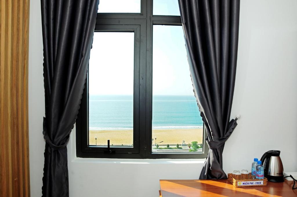 Куинён: SeaSide Hotel Quy Nhơn