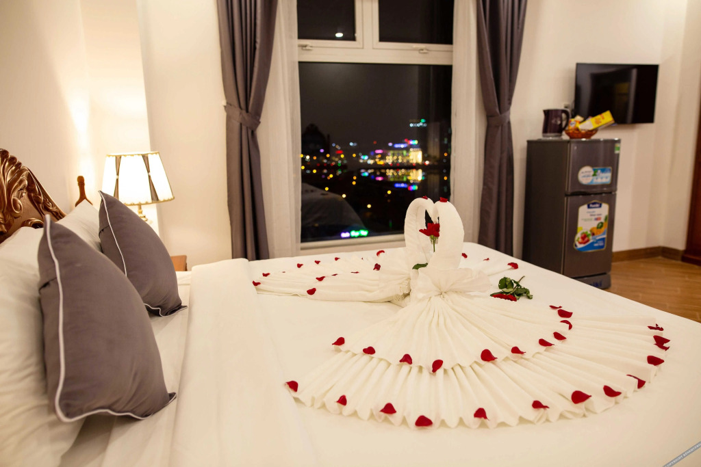 carousel image 2