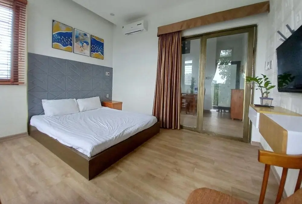 Дананг: Seashine Apartment