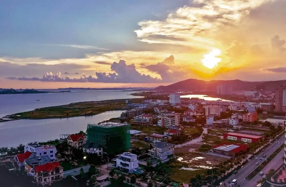Халонг: Zan- Newlife Halong Apartment