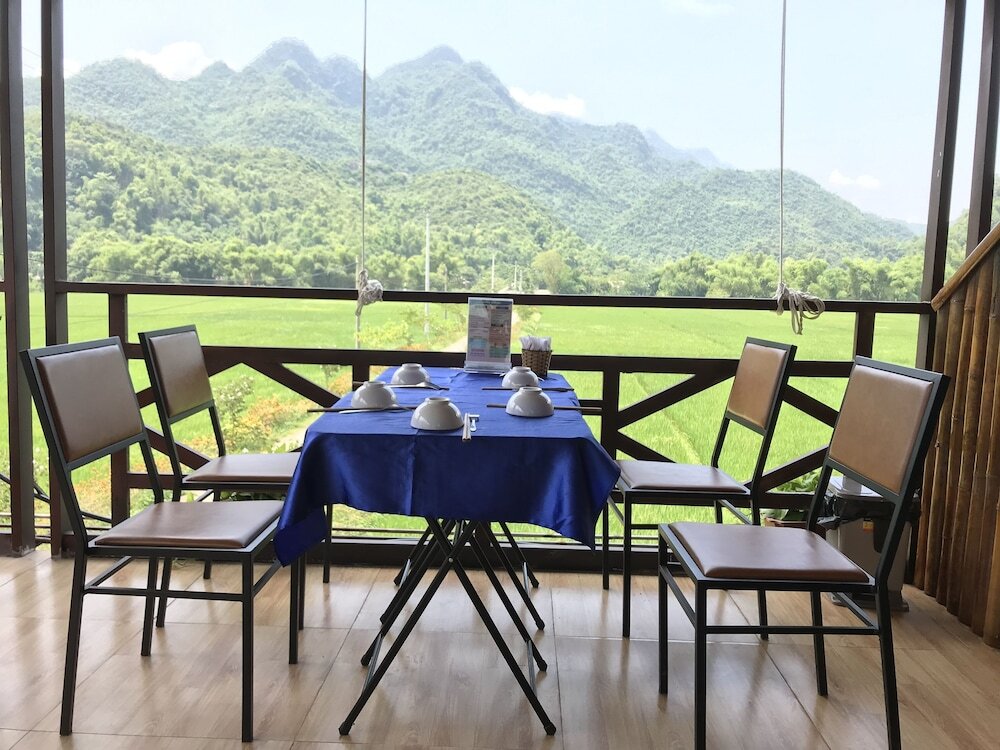 Маи-Чау: JOMO House Mai Chau