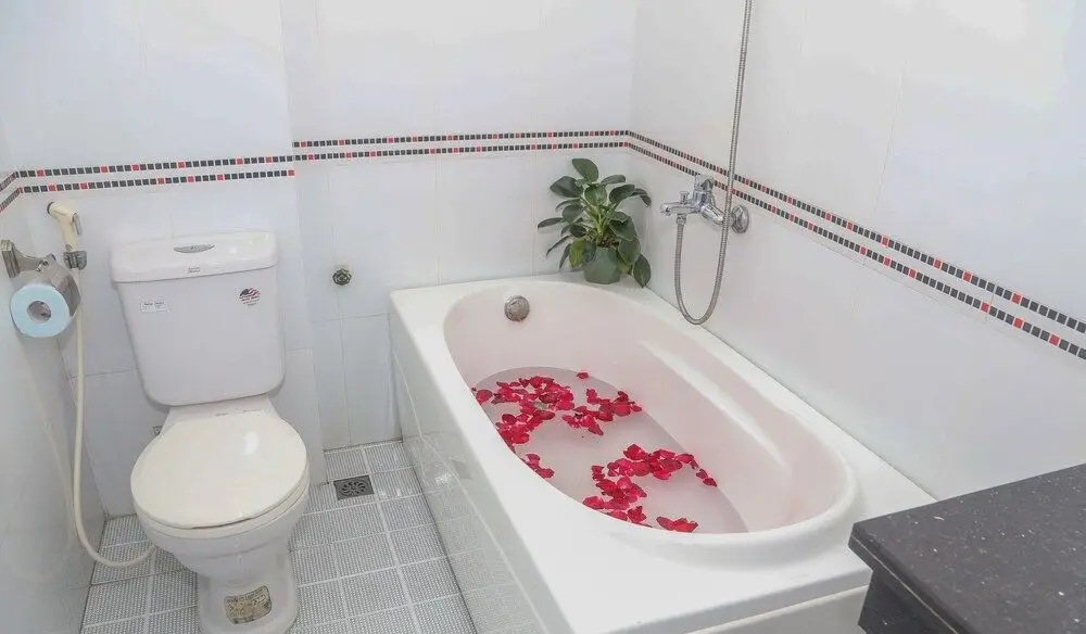 Халонг: Hung Vuong Hotel