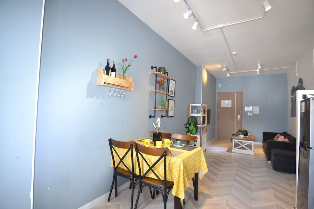 Нячанг: The Crystal Apartment