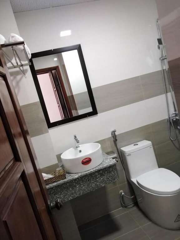 Куинён: New Day Hotel Quy Nhon
