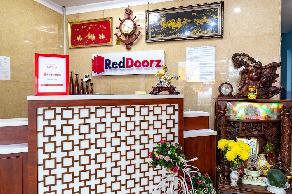 Хошимин: RedDoorz Nam Bac Hotel Phan Dang Luu Phu Nhuan