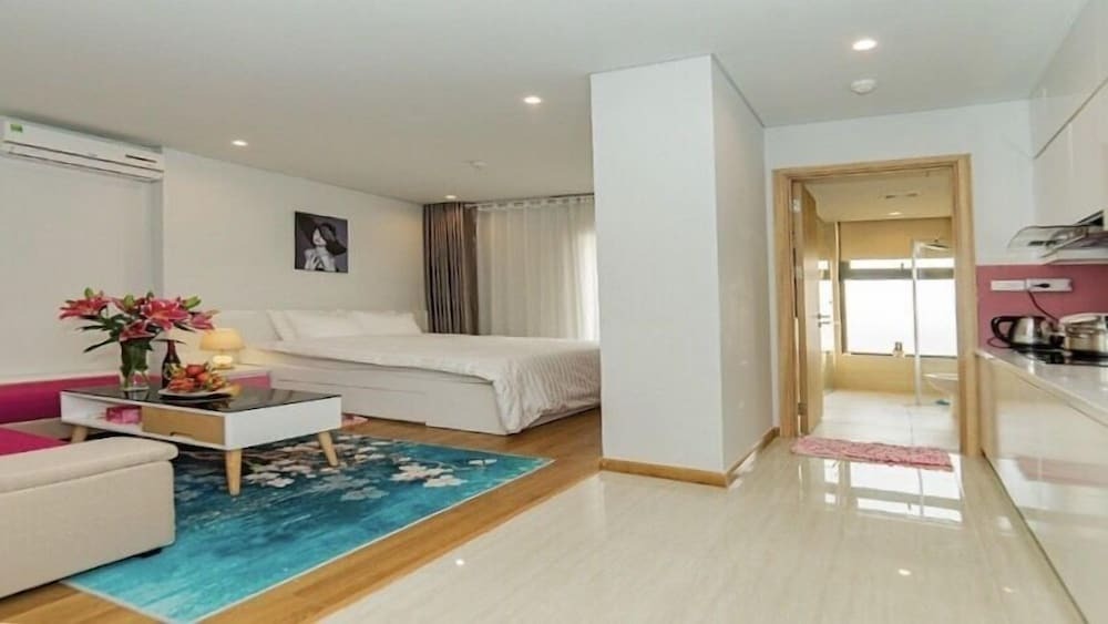 Халонг: Advisor Travel Green Bay Halong