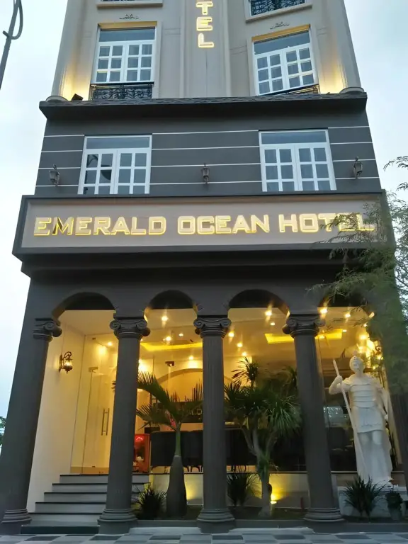 Фантхьет: Emerald Ocean Hotel