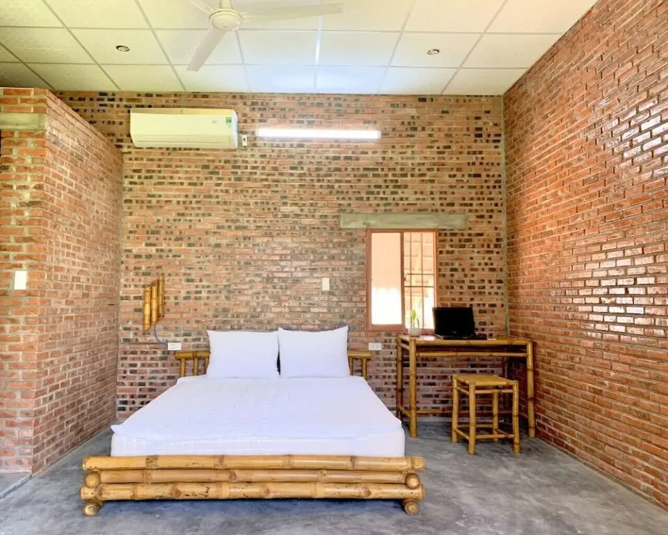 Диенбан: Ba's Garden Beachside Homestay